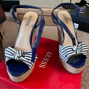 Guess wedge sandals like new
